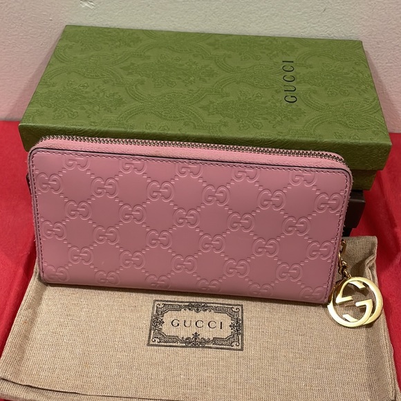 SOLD‼️Authentic Guccisima Pink Leather Zippy Wallet💓 - Picture 15 of 15